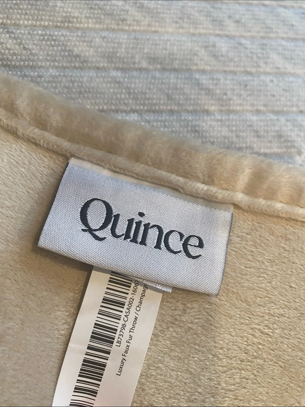 Quince luxury faux fur throw Champagne Cream color